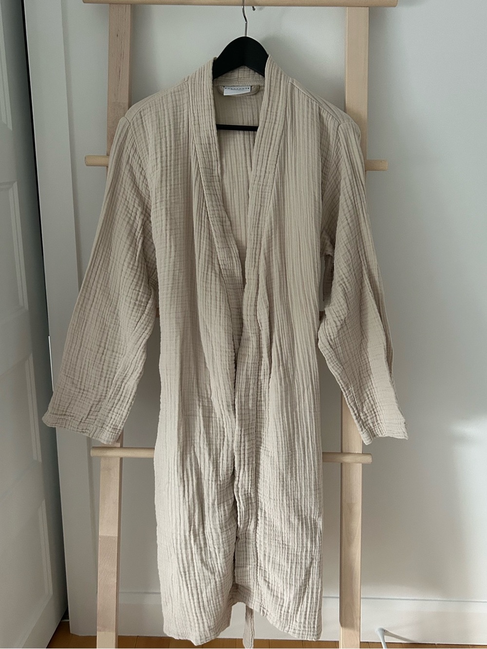 Parachute Textured Cotton Robe in Light Beige - Picture 4 of 4
